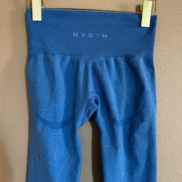 NVGTN Ocean Blue Curve Seamless Leggings Women’s size Small - Picture 2 of 11